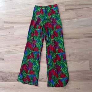 Havaianas Flare Pants EUC